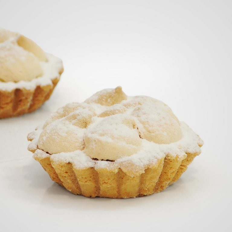 Babeczki serowo bezowe w ofercie Cukierni Tycner