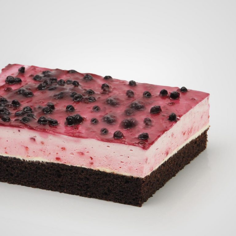 Kostka jagodowa w ofercie Cukierni Tycner