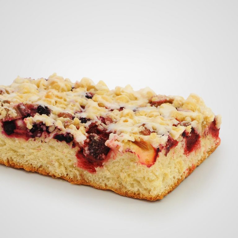 Placek z owocem w ofercie Cukierni Tycner