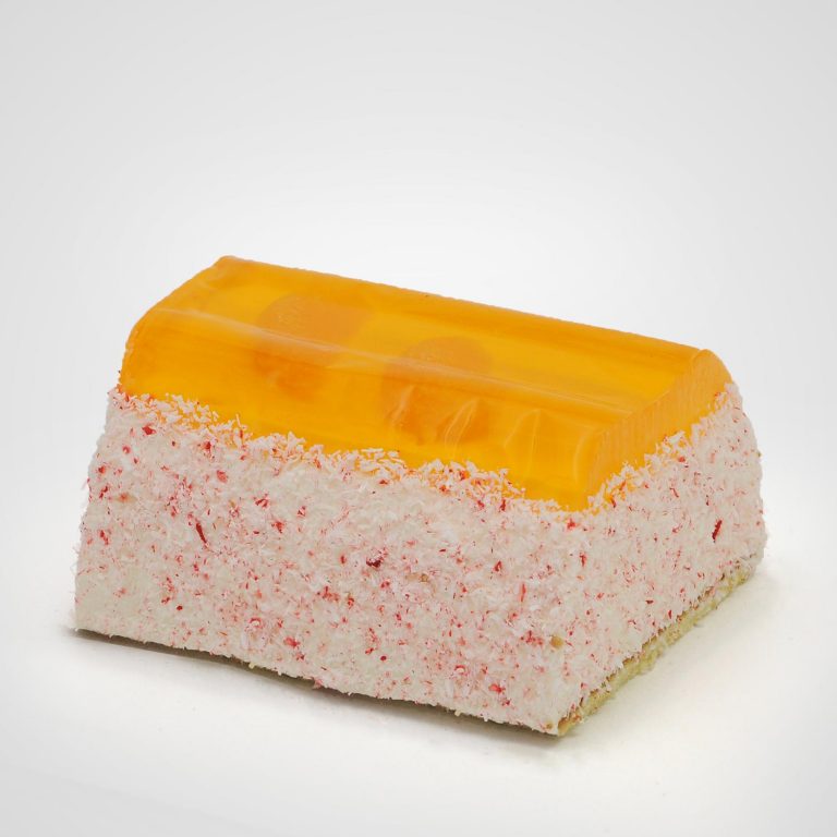 Rolada jogurtowa w ofercie Cukierni Tycner