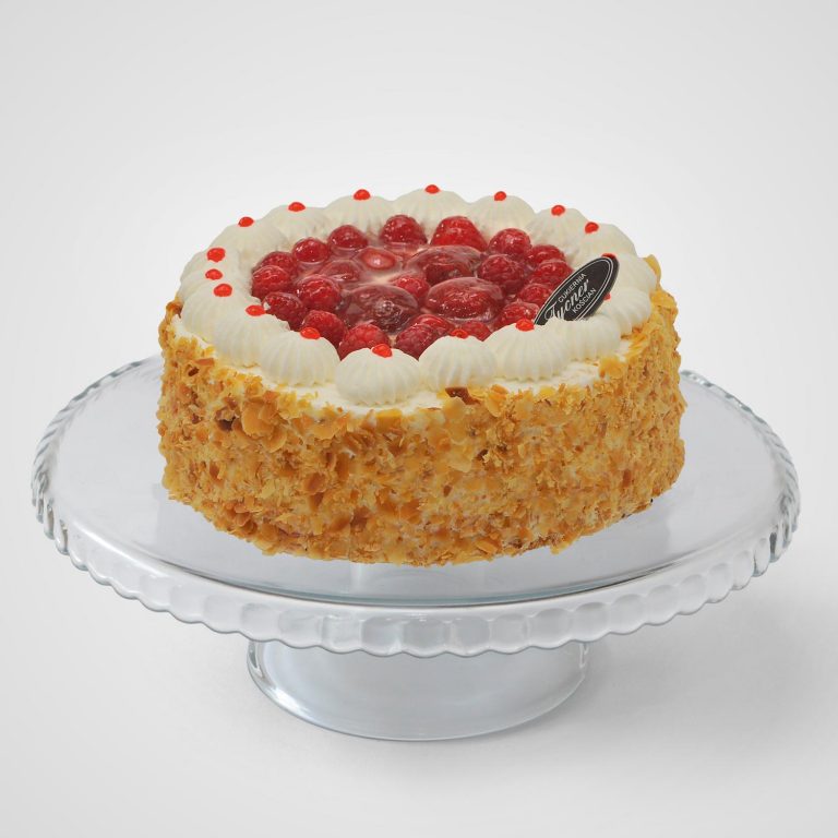 Tort malinowy w ofercie Cukierni Tycner