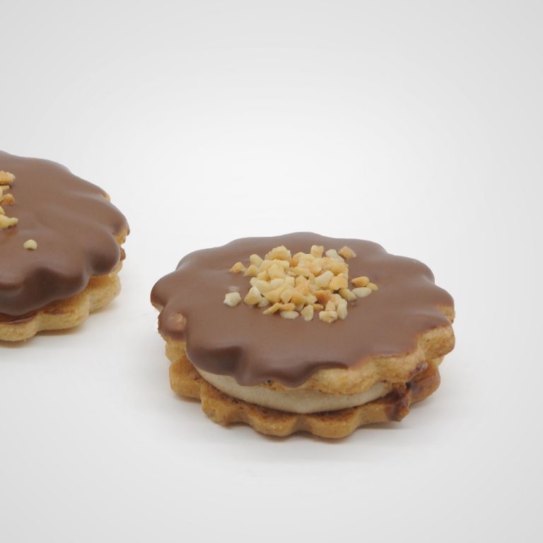 Ciasteczko orzechowe w ofercie cukierni Tycner