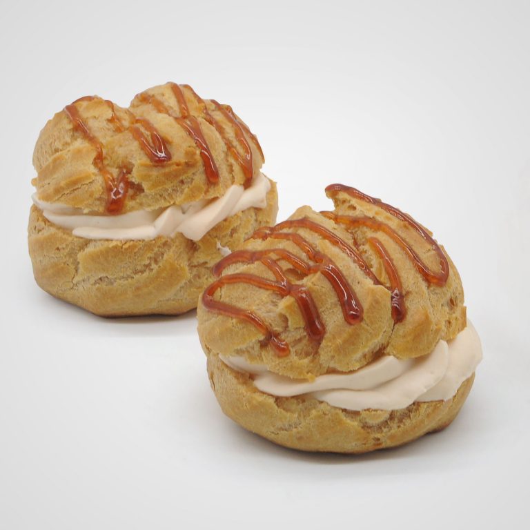 Mini ptyś karmelowy w ofercie cukierni Tycner